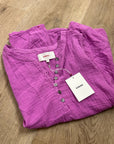 Xirena 100% Cotton Tish Button Down Tank Top in Purple Orchid