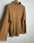 FRAME 100% Cashmere Oversized Turtleneck Sweater in Camel Heather