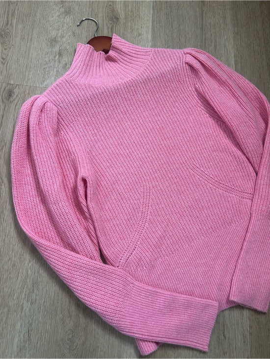 FRAME Wool Cashmere Puff Sleeve Turtleneck Sweater in Spanish Pink