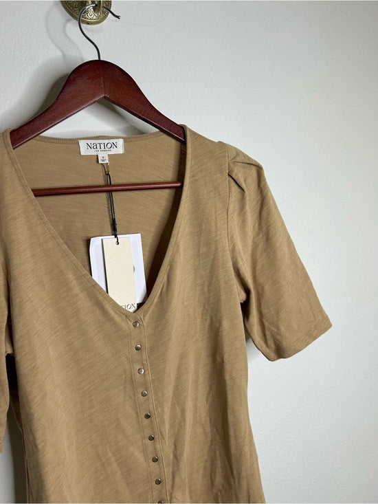 Nation LA 100% Cotton Jen Gold Button Down Puff Sleeve Top in Toffee