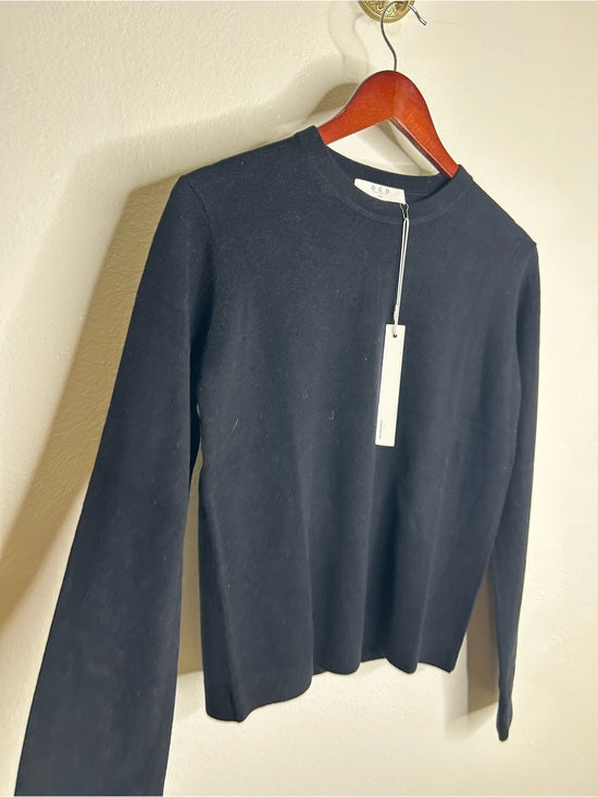 One Grey Day One Grey Day 100% Merino Wool Fine Knit Black Crew Neck Pullover Sweater - Wool