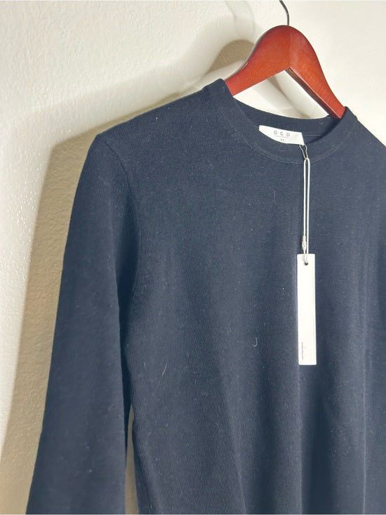 One Grey Day 100% Merino Wool Fine Knit Black Crew Neck Pullover Sweater