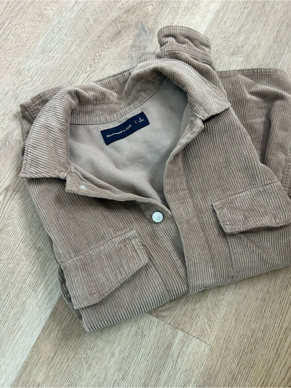 Abercrombie &amp; Fitch 100% Cotton Corduroy Oversized Button Down Shirt Jacket