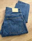 Everlane 100% Organic Cotton The Curvy 90's Cheeky Straight Leg Jean