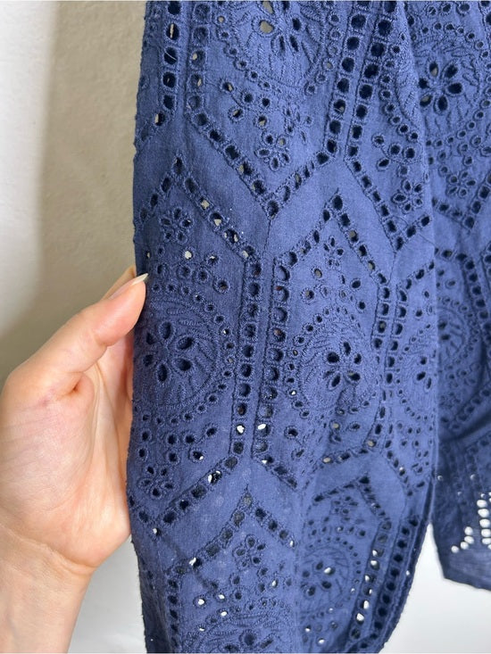 Garnet Hill 100% Cotton Eyelet Floral Detail Navy Blue Long Sleeve Blouse Top