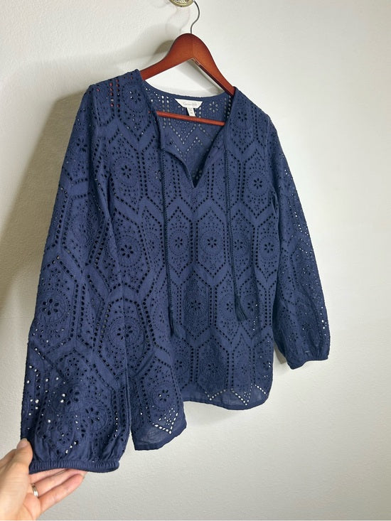 Garnet Hill 100% Cotton Eyelet Floral Detail Navy Blue Long Sleeve Blouse Top