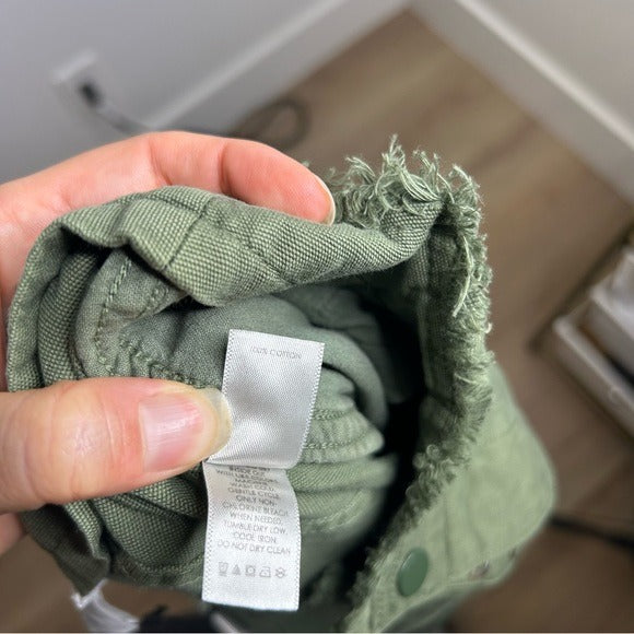 Unsubscribed 100% Cotton Green Tapered Utility Style Pant
