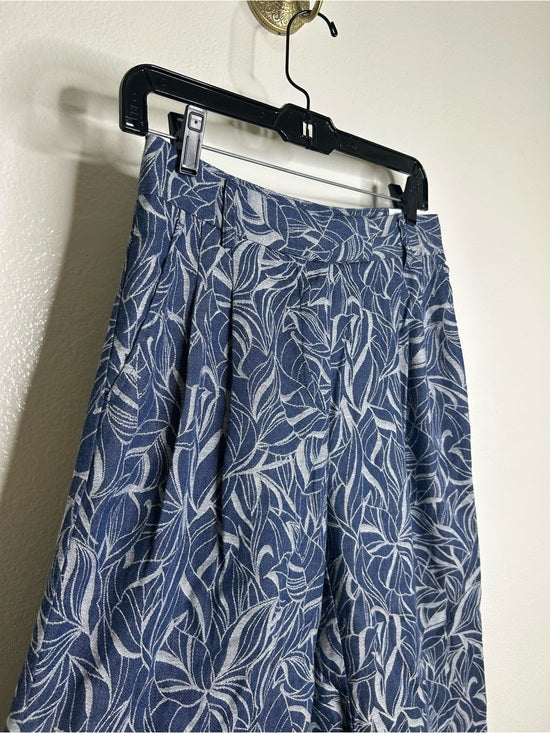 J. McLaughlin 100% Cotton Denim Leaf Lover Print Wide Leg Trouser Pant