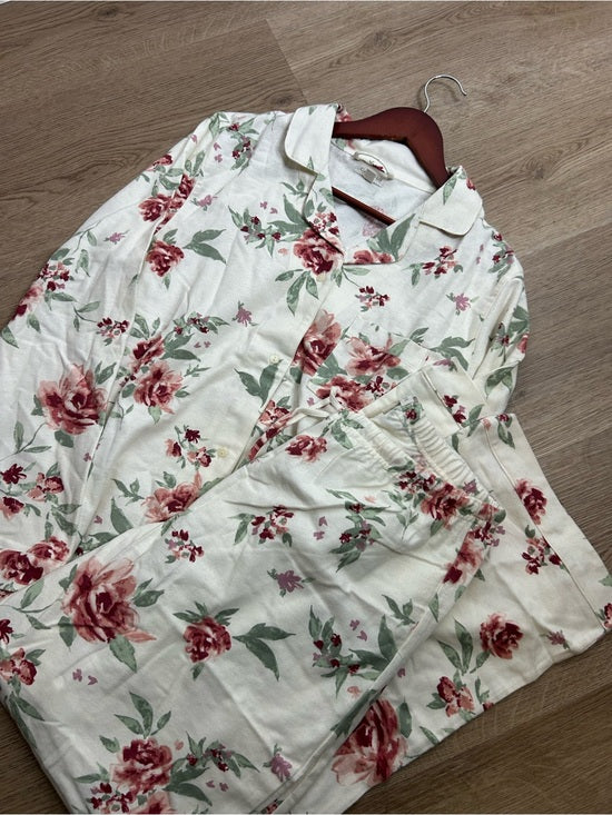Garnet Hill 100% Organic Cotton Floral White Long Sleeve Pajama Set
