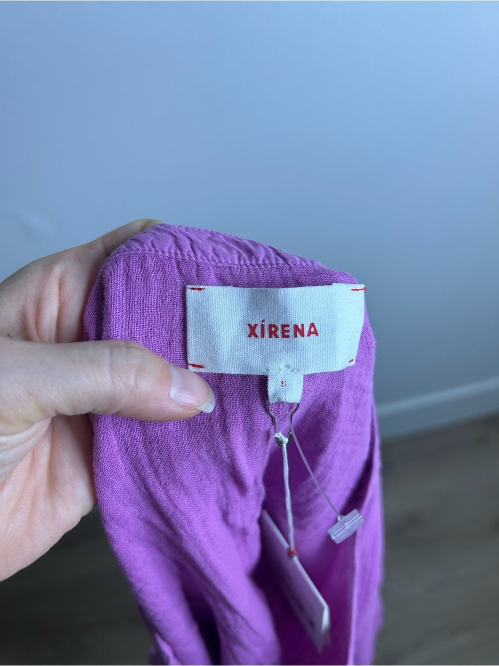 Xirena 100% Cotton Tish Button Down Tank Top in Purple Orchid