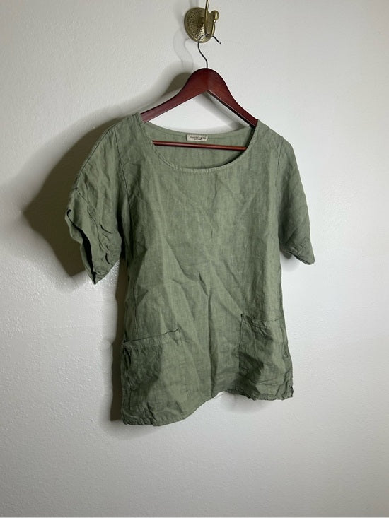 Francesca Bettini 100% Linen Sage Green Short Sleeve Slouchy Fit Top