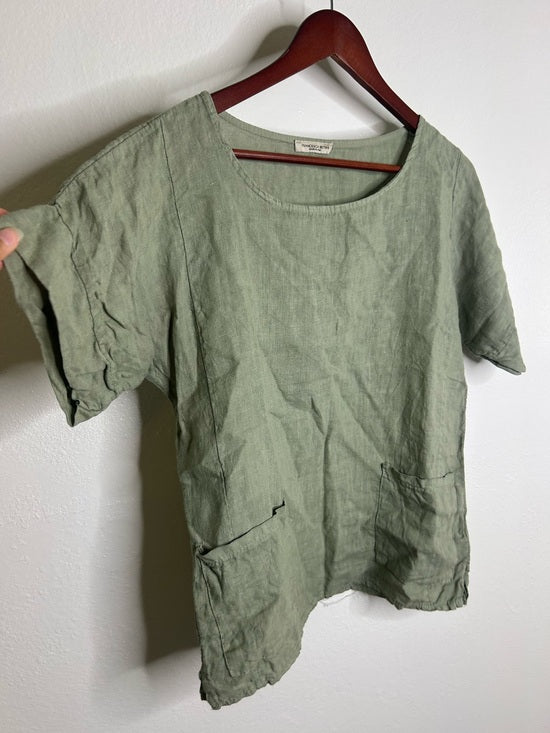 Francesca Bettini 100% Linen Sage Green Short Sleeve Slouchy Fit Top