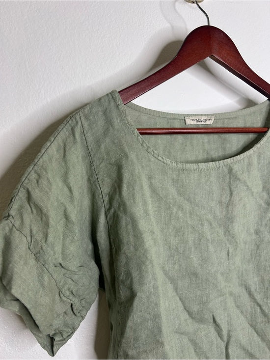 Francesca Bettini 100% Linen Sage Green Short Sleeve Slouchy Fit Top