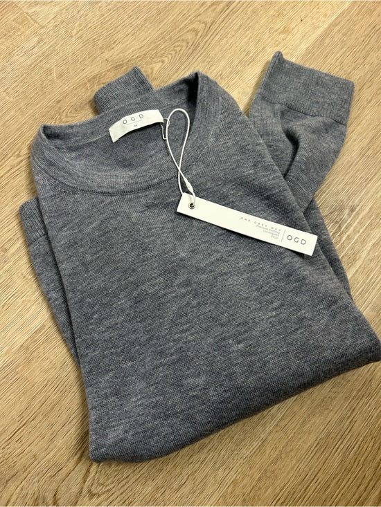 One Grey Day 100% Merino Wool Fine Knit Gray Crew Neck Pullover Sweater