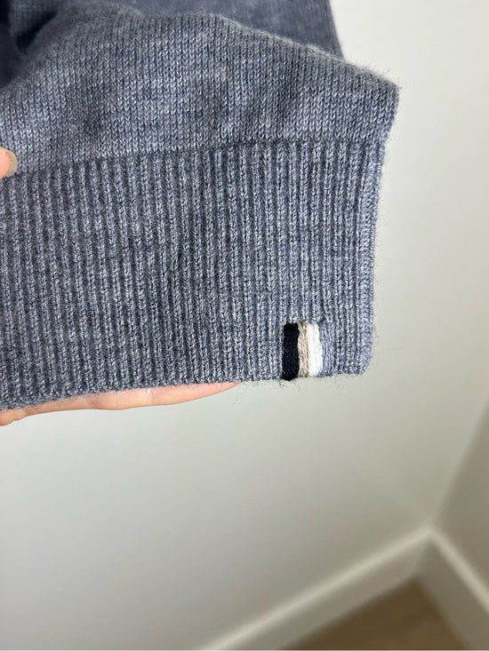 One Grey Day 100% Merino Wool Fine Knit Gray Crew Neck Pullover Sweater