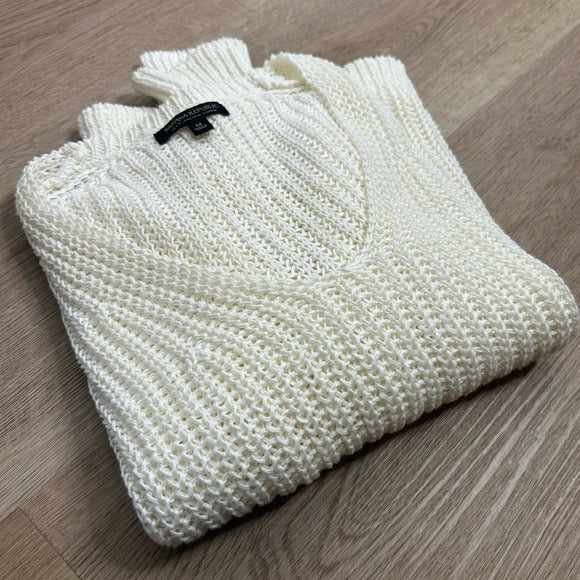Banana Republic Banana Republic 100% Italian Linen Thick Knit Cream V - Neck Pullover Sweater - Linen