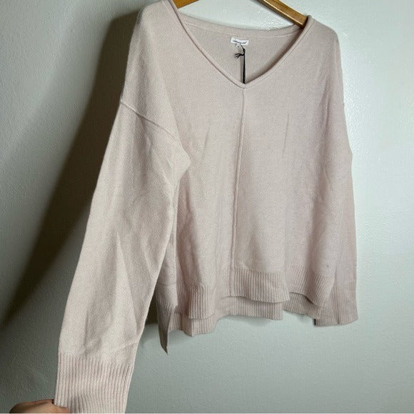 Unsubscribed 100% Cashmere V - Neck Oversized Pale Pink Sweater