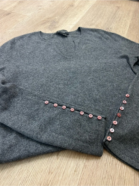 Sutton Studio 100% Cashmere Gray V - Neck Knit Tunic Sweater Button Sleeve