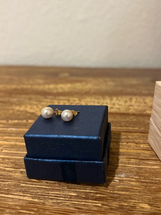 14K Gold 14K Gold Small Pearl Stud Earrings