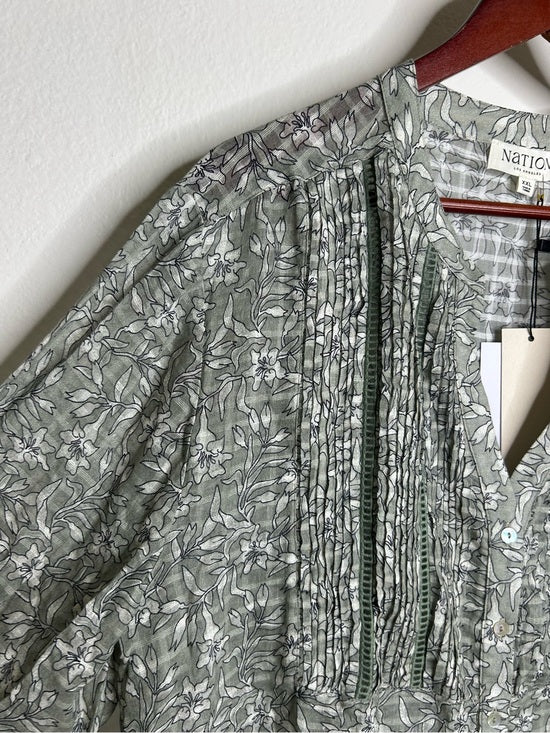 Nation LA 100% Cotton Floral Sage Green Button Down Lightweight Blouse