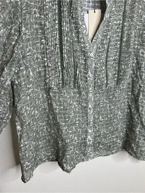 Nation LA 100% Cotton Floral Sage Green Button Down Lightweight Blouse