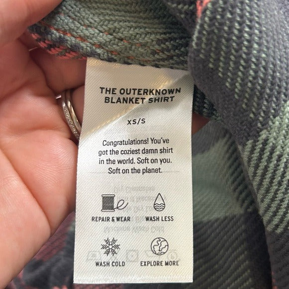 Outerknown 100% Organic Cotton Coral Blue Check Blanket Shirt Button Down