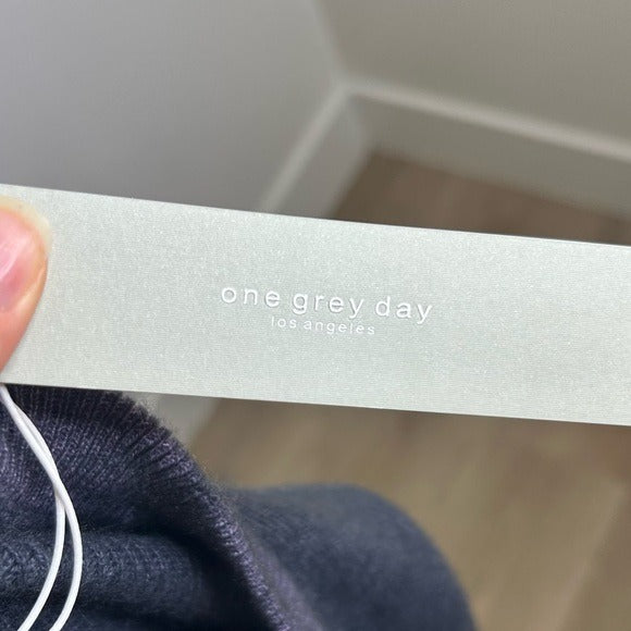 One Grey Day 100% Cashmere Blue Ribbed Two Tone Textured Pullover Sweater
