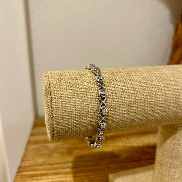 Sterling Silver Chain Link Bracelet Genuine Diamond Accent