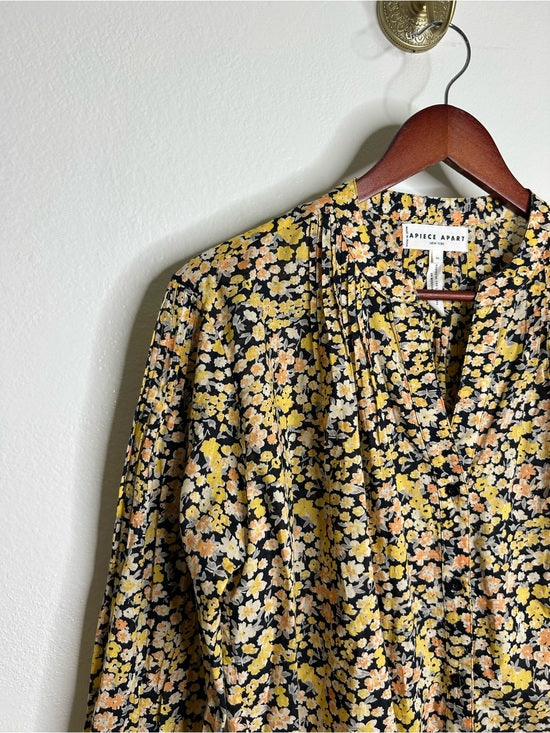 Apiece Apart Apiece Apart 100% Organic Cotton Floral Poplin Button Down Blouse - Cotton