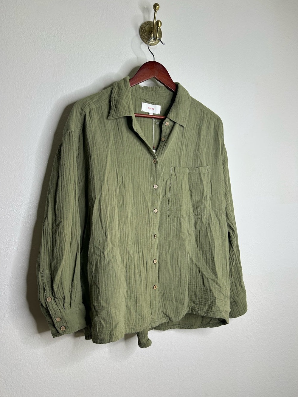 XiRENA Xirena 100% Cotton Gauze Tyler Shirt in Dark Seagrass - Cotton