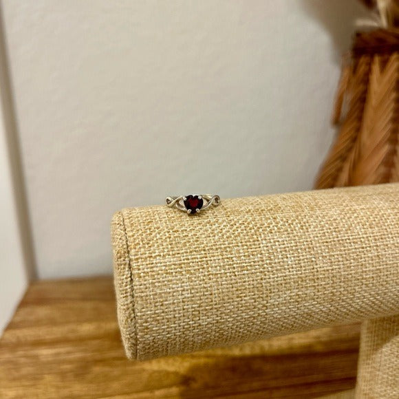 925 Sterling Silver Genuine Garnet Heart Ring
