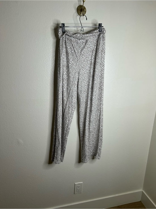 Garnet Hill 100% Organic Cotton White Gray Pajama Set Short Sleeve Top Pant