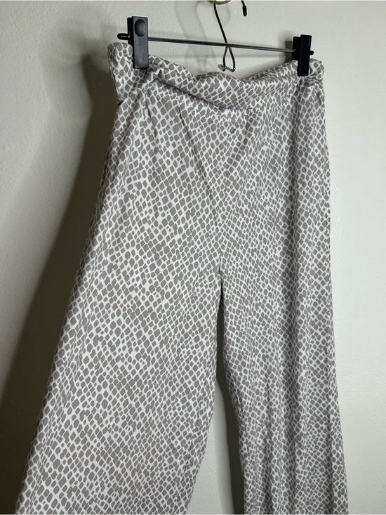 Garnet Hill 100% Organic Cotton White Gray Pajama Set Short Sleeve Top Pant