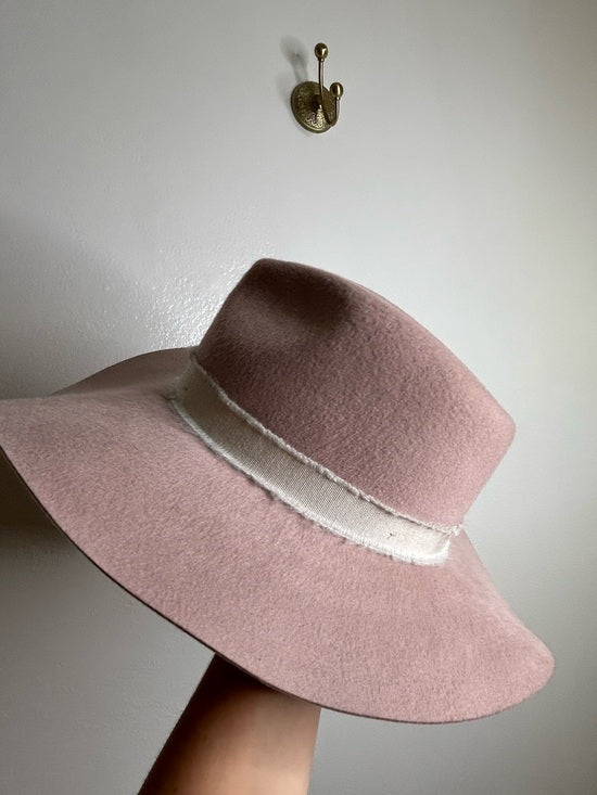 Brixton 100% Wool Felt Light Pink Wide Brim Rancher Style Hat