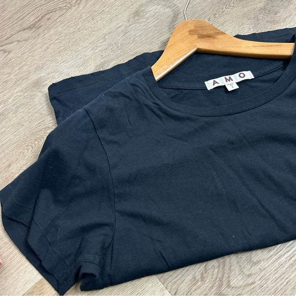 AMO 100% Cotton Black Short Sleeve Classic Distressed Hem T - Shirt