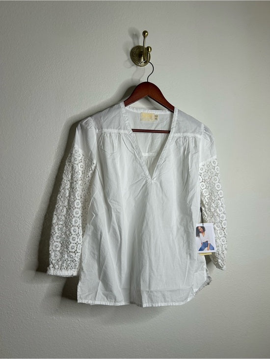 Nation LTD Nation LA 100% Pima Cotton White V- Neck Crochet Sleeve Blouse Top - Cotton