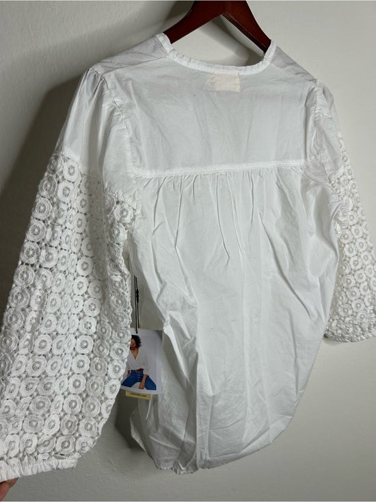 Nation LA 100% Pima Cotton White V- Neck Crochet Sleeve Blouse Top