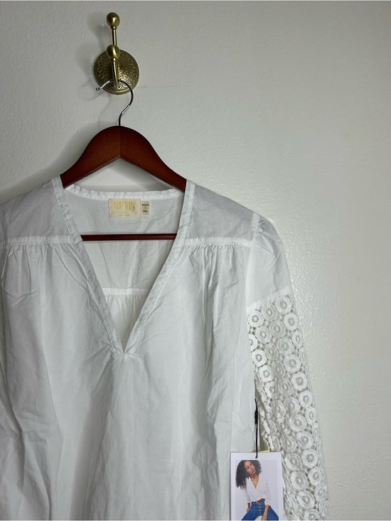 Nation LA 100% Pima Cotton White V- Neck Crochet Sleeve Blouse Top