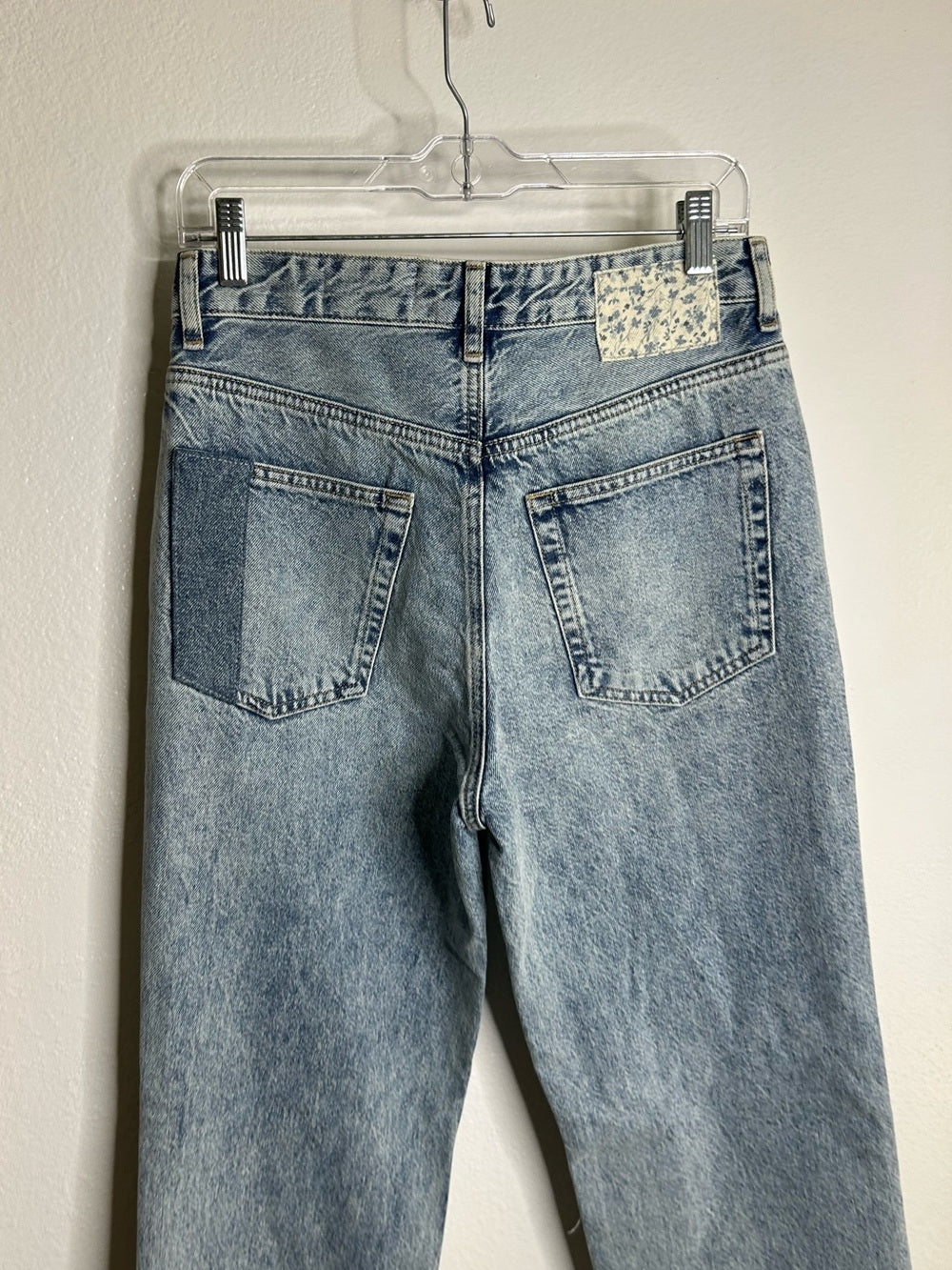 AG 100% Cotton Denim Clove Patched Two Tone Relaxed Vintage Straight Leg Jean