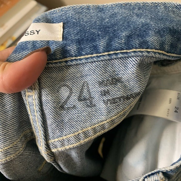 Moussy 100% Cotton High Waisted Cropped Raw Hem Jean