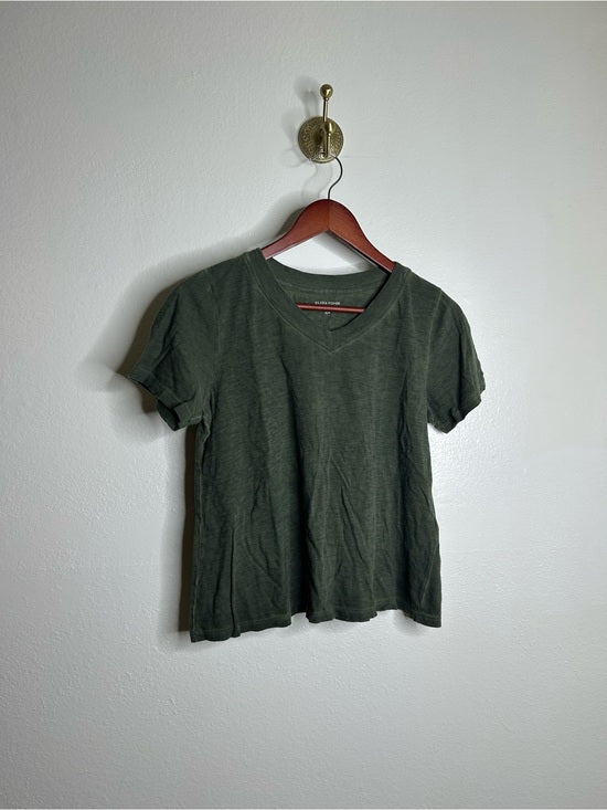 Eileen Fisher 100% Organic Cotton Green V - Neck T - Shirt Short Sleeve