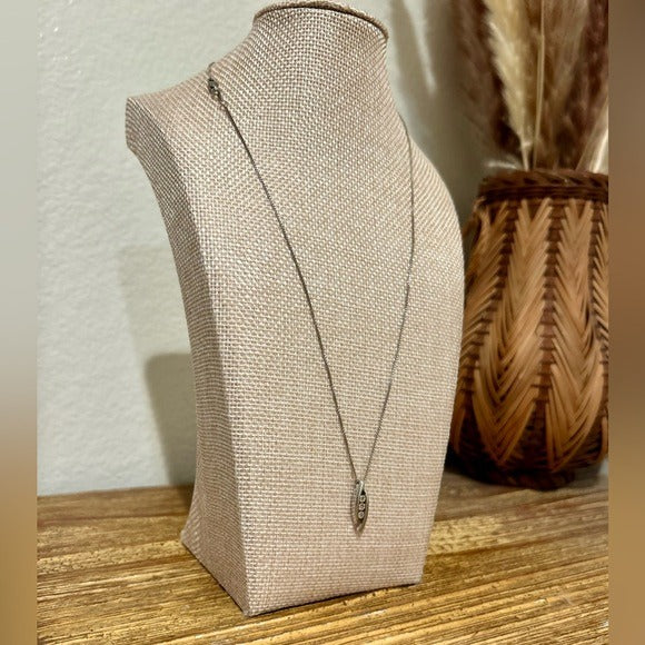 925 Sterling Silver Genuine Diamond Accent Pendant Necklace