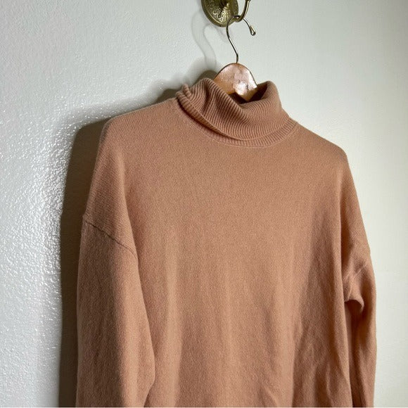 Velvet by Graham &amp;amp; Spencer Velvet By Graham &amp;amp; Spencer 100% Cashmere Blush Pink Turtleneck Sweater - Cashmere