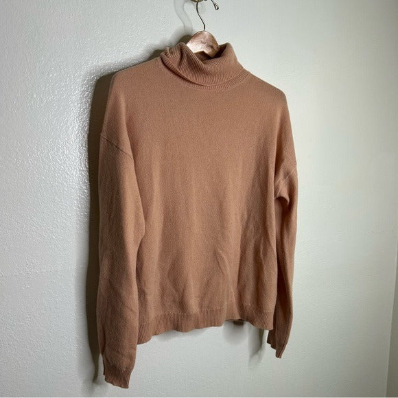 Velvet by Graham &amp;amp; Spencer Velvet By Graham &amp;amp; Spencer 100% Cashmere Blush Pink Turtleneck Sweater - Cashmere