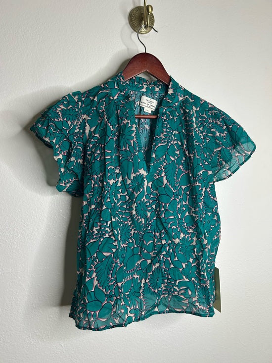 Trovata 100% Cotton Teal Floral Short Flutter Sleeve Clover Blouse