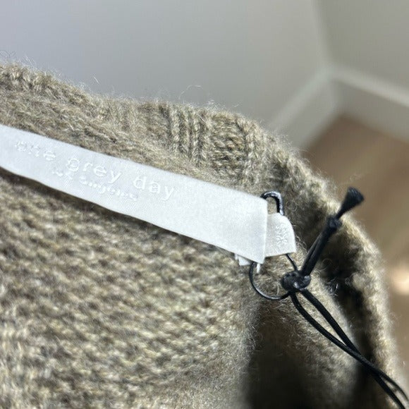 One Grey Day 100% Cashmere Green Textured Puff Sleeve Sweater Green