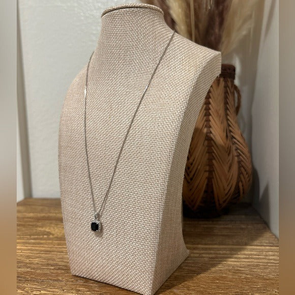 925 Sterling Silver Black Onyx Pendant Necklace