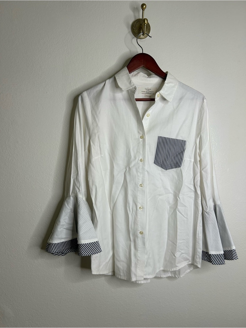 Trovata 100% Cotton White Two Tone Button Down Tulip Sleeve Ruffle Hem Top