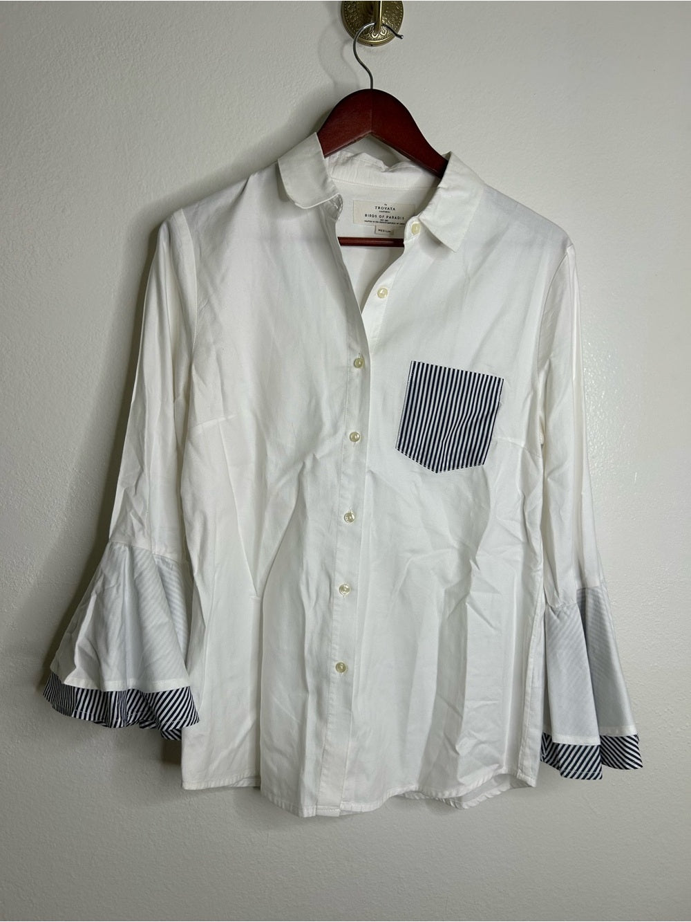 Trovata 100% Cotton White Two Tone Button Down Tulip Sleeve Ruffle Hem Top