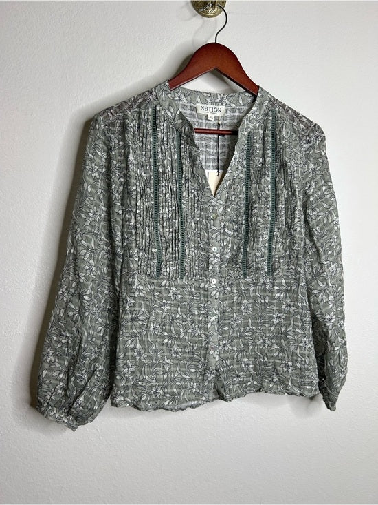 Nation LA 100% Cotton Floral Sage Green Button Down Lightweight Blouse